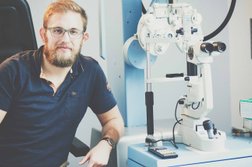 Gero Mayer | Der Augenoptikermeister in Frankfurt
