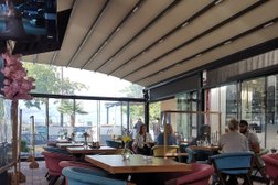 Malama Restaurant & Lounge Photo