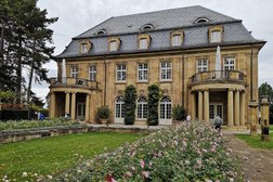 Villa Reitzenstein -Staatsmimisterium- Photo