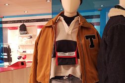 Tommy Jeans Photo