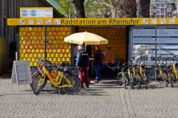 Radstation Köln am Rheinufer Photo