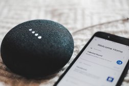 Voiceagenten - Entwicklung von Amazon Alexa und Google Assistant Anwendungen Photo