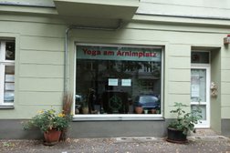 Yoga am Arnimplatz in Berlin